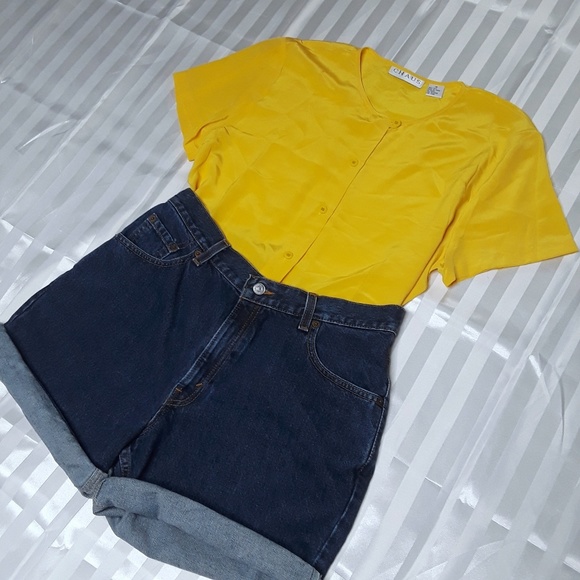 Chaus Tops - Chaus 100% Silk Sheer Yellow Top